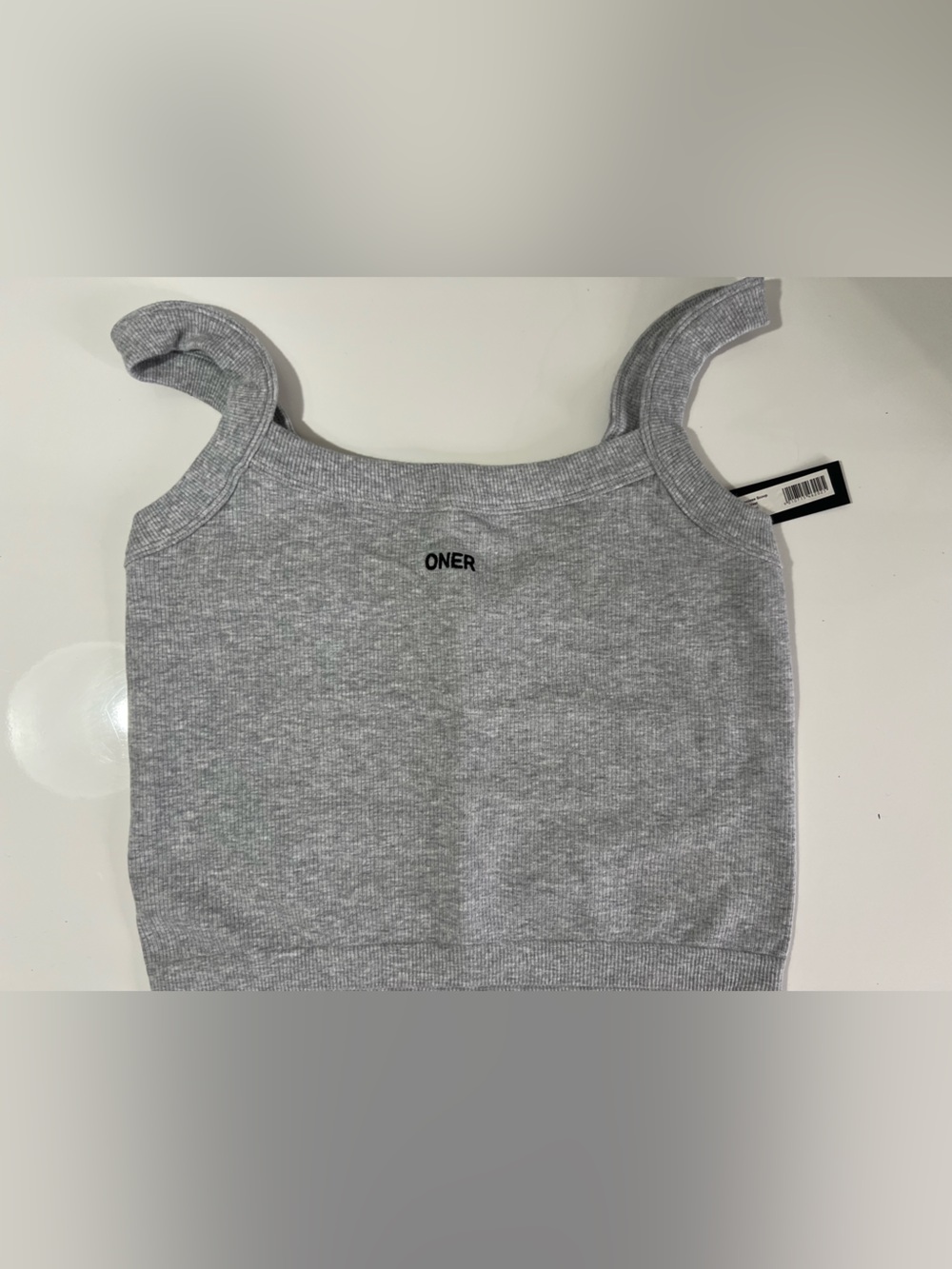 ONER ACTIVE SEAMLESS SCOOP NECK TANK TOP - Large - Picture 3 of 5